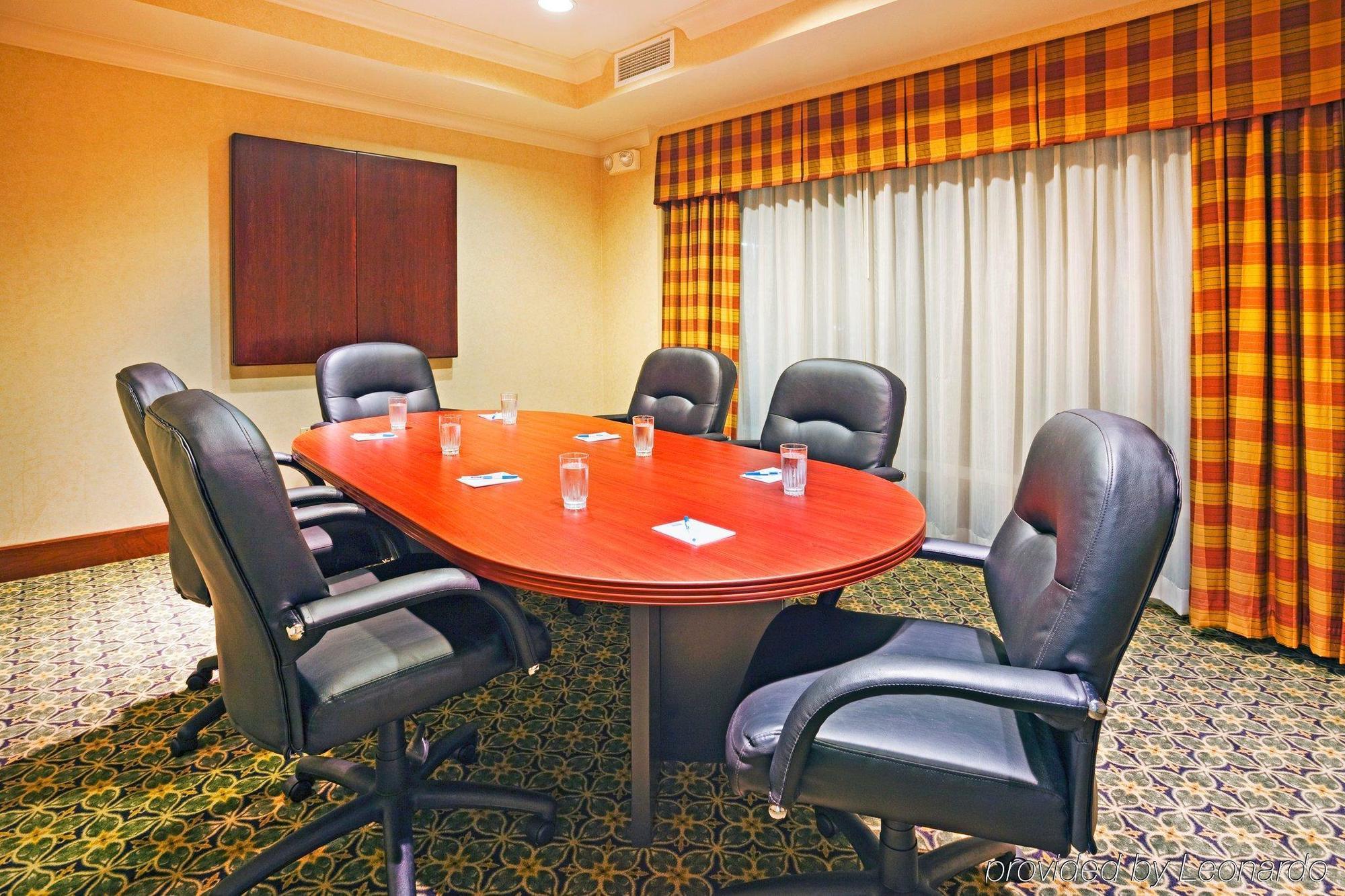 Staybridge Suites Chattanooga Downtown - Convention Center, An Ihg Hotel Facilities photo